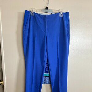 Jones New York Size 6 pretty blue color